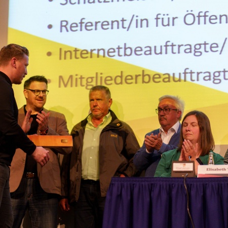 Größeres Bild ansehen