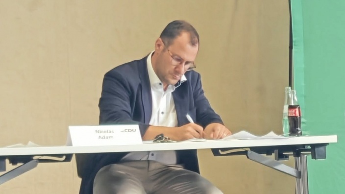 Nicolas Adam Podiumsdiskussion 19.08.2026